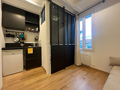 Appartement Paris 1 pièce(s) 10 m2 - Secteur Saint-Ambroise
