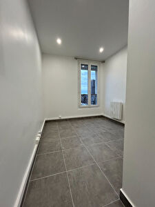 Appartement Ivry Sur Seine 2 pièces - LOCATION VIDE