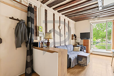 Appartement Paris 1 pièce(s) 25.74 m2