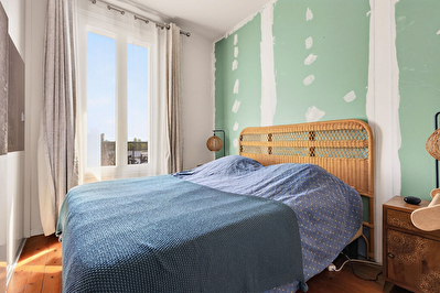 Maison meulière -3 chambres - Jardin - À 300 m du RER C