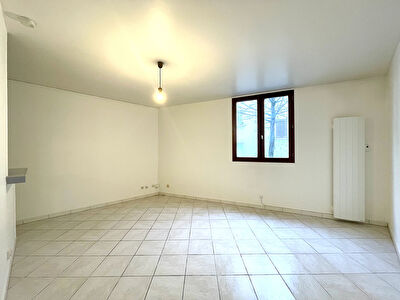 Appartement Houilles 1 pièce(s) 25 m2