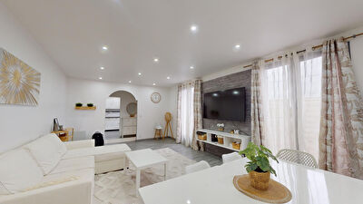 MAISON 6 PIECES 4 CHAMBRES - SARTROUVILLE - LES INDES