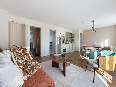 À vendre - Bel appartement T4 rénové à Saint-Avertin