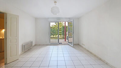 Appartement T3 avec terrasse, garage et cave - Tours Nord