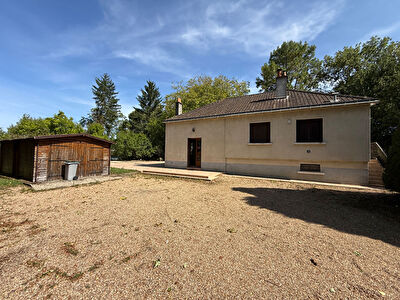 Maison à vendre à Larçay - 90m² sur terrain de 3000m²