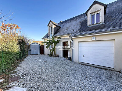 Maison à vendre à Azay-sur-Cher, Construction 2006, 123 m², piscine chauffée, cadre calme