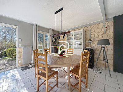 Maison 7 pièces 137 m² - 6 chambres - Terrain 1189 m² - Saint-Martin-le-Beau