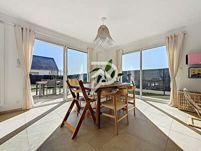 Maison de plain-pied 3 chambres sur 1000 m2 de terrain