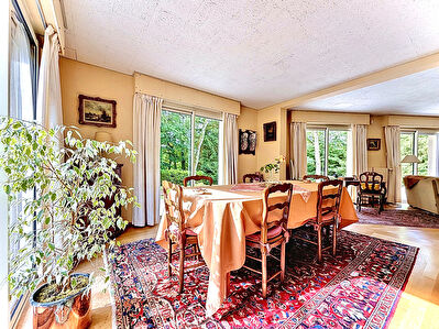 Maison d'architecte à Saint-Avertin, 220 m², 6 chambres, Parc arboré de 5 400 m²