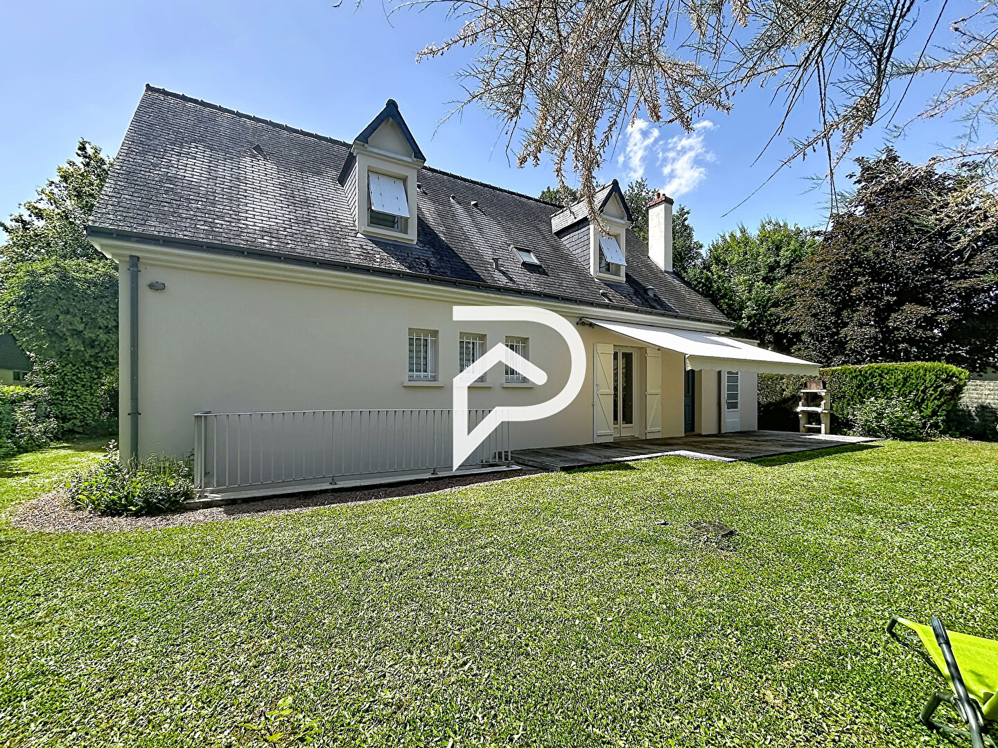 Photo du bien : Maison 8 pièces 177 m2