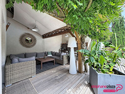 Maison familiale avec piscine et bureau indépendant à Larçay ? 157 m² habitables