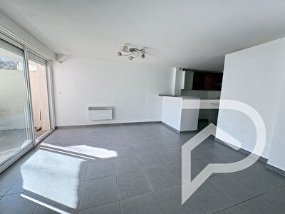 Appartement 2 pièces avec terrasse