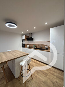 Maison Loupian 3 pièce(s) 110 m2