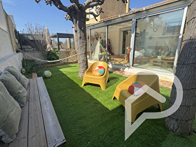 Villa Frontignan Plage 4 pièce(s) 140 m2  en deuxième ligne Mer