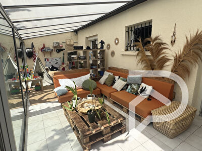 Villa Frontignan Plage 4 pièce(s) 140 m2  en deuxième ligne Mer