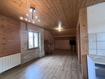 Appartement Gilley 3 pièce(s) 80 m2