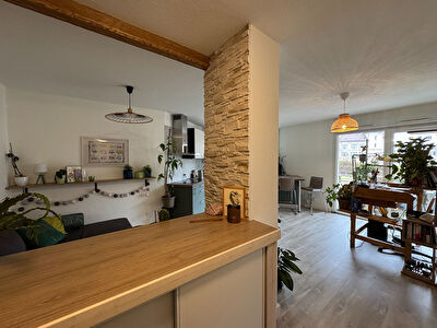 A LOUER APPARTEMENT MEUBLE 44 M² - MORTEAU