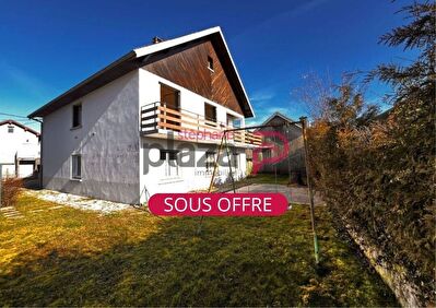 Maison et locaux professionnels Champagnole 199m2