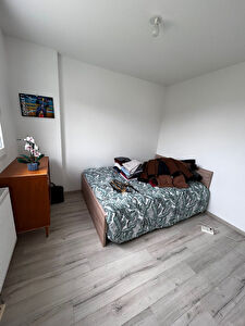 A LOUER Studio lumineux de 34 m2 sur les hauteurs de Villers Le Lac