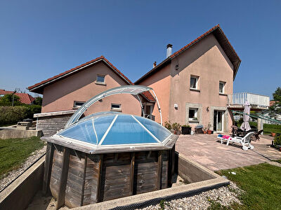 Maison Frasne 6 pièce(s) 180 m2