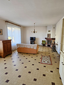 Maison Eternoz 8 pièce(s) 245 m2