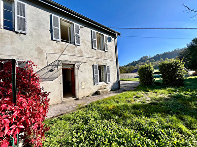 Maison composée de 2 appartements 10 pièce(s) 229 m2