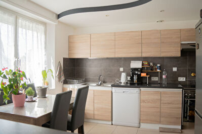 Appartement Pontarlier 5 pièce(s) 94 m2