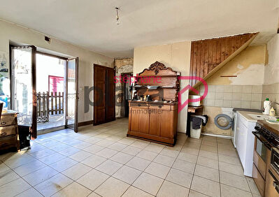 Maison Crotenay 8 pièce(s) 240 m2