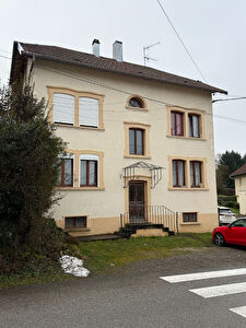 Maison Villers Le Lac 8 pièce(s) 180 m2