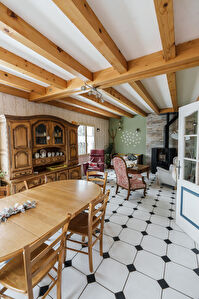 Maison 7 pièces Reugney 141 m2