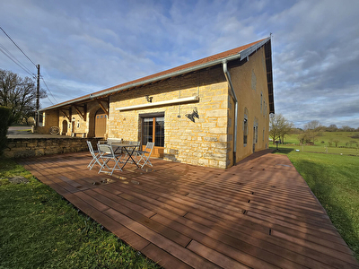 Maison Dournon 6 pièce(s) 237 m2