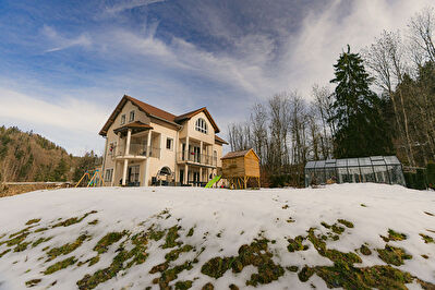 Maison Villers Le Lac 9 pièce(s) 259.66 m2