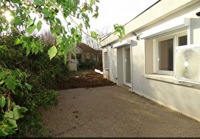 Appartement Ecole Valentin 2 pièce(s) 38.26 m2