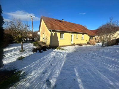 A LOUER Maison de plain-pied à OUHANS