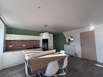 A LOUER Appartement T4 de 88 m2 au centre de Morteau