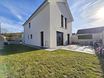 Maison Chaffois 4 pièce(s) 125 m2