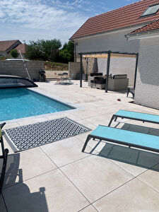 Maison Burgille 6 pièce(s) 145 m²