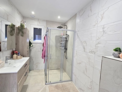 Maison Chaffois 4 pièce(s) 125 m2