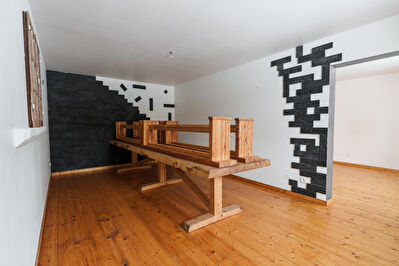 A LOUER Appartement de 197 m2 sur la commune de SUPT