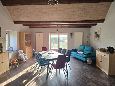 Maison Dournon 6 pièce(s) 237 m2