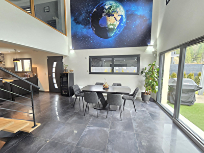 Maison La Cluse Et Mijoux 4 pièce(s) 162 m2