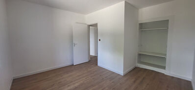 A LOUER Appartement T4 de 92 m2 à FRASNE
