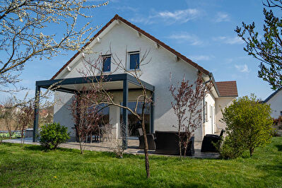 Maison Pouilley Les Vignes 8 pièce(s)