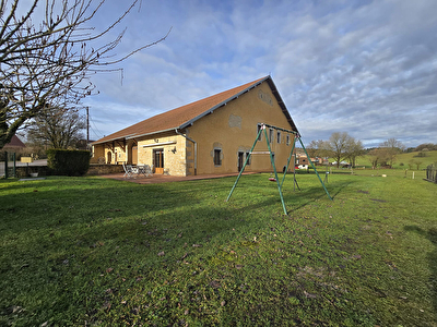 Maison Dournon 6 pièce(s) 237 m2