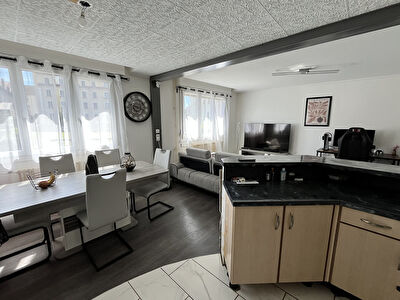 Appartement traversant 3 chambres