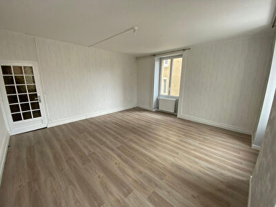 APPARTEMENT T5 - MORTEAU CENTRE