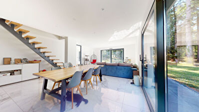 Maison Montferrand Le Château 6 pièce(s) 135 m2