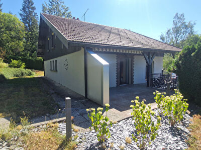Maison La Cluse Et Mijoux 6 pièce(s) 218 m2