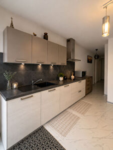 APPARTEMENT avec terrasse CENTRE MORTEAU