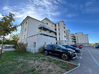 Appartement 1 pièce 65 m² · à Besançon · 65 m² · 110 000 €